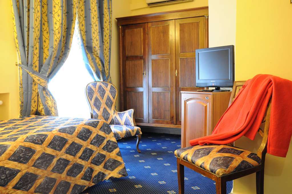 Hotel Napoleon Roma Camera foto